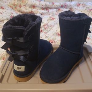 BRAND NEW UGG boots with ribbon back